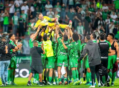Video | Así fue la despedida del Atanasio a David Ospina tras partido con Tolima, ¿Volverá a jugar con los verdes después del Mundial?