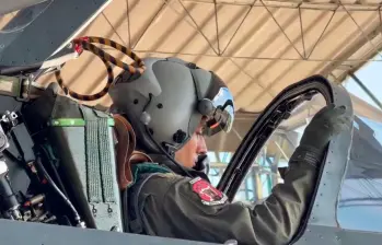 La Fuerza Aeroespacial y el Gobierno Nacional deberán presentar un protocolo de operaciones que proteja a los niños reclutados por grupos criminales. FOTO: CORTESÍA DE FUERZA AEROESPACIAL.