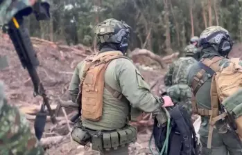 Militares mantienen operaciones en zona rural de Guaviare tras la ofensiva. FOTO: FUERZAS MILITARES