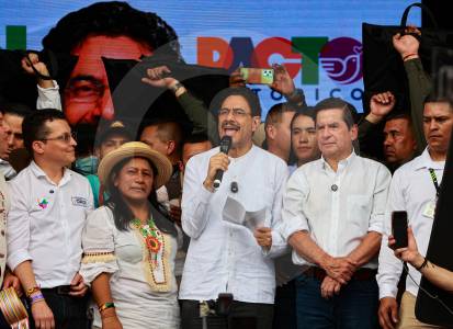 “De mí no esperen declaraciones contra la paz”: la respuesta de Iván Cepeda al parrandón en la cárcel de Itagüí