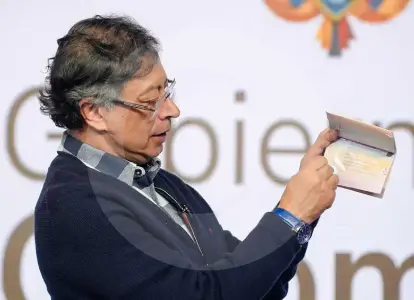 Hora cero para el nuevo modelo de pasaportes de Petro: alertas y lo que debe saber