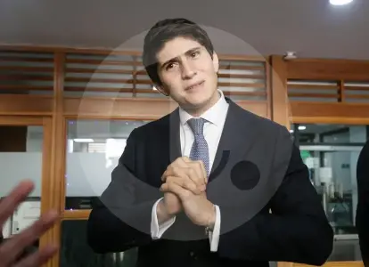 Wadith Manzur, implicado en escándalo de la UNGRD, le pide al Congreso que lo posesionen virtual desde la cárcel