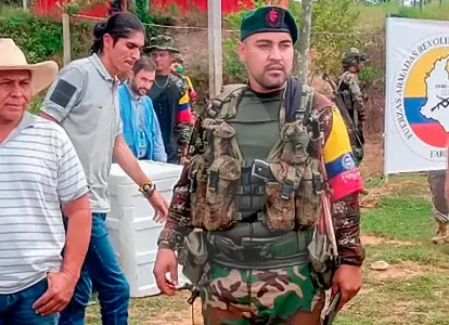 Esta es la historia de “Jhon Fiera”, el comandante
