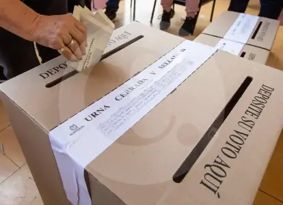 ¿Puede votar si sigue en la fila a las 4:00 p. m.? Esto aclaró la Registraduría