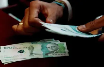 Colombia ocupa el séptimo lugar entre 46 economías desarrolladas y emergentes con mayores necesidades de ajuste fiscal. FOTO: AFP