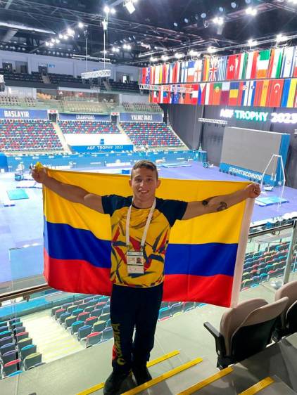 Dilan Jiménez, de 24 años, ya empezó la lucha por clasificar a los Olímpicos. FOTO CORTESÍA LAG