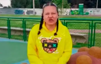 Piden claridad en muerte de Nilsa tras atorarse con una pera