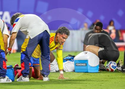 La enfermedad que golpea a la Selección Colombia en pleno Mundial: James afectado y Lorenzo piensa en Suiza