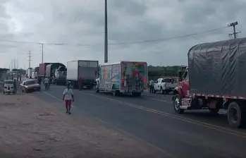 Esta semana en Zona Bananera, Magdalena, hay bloqueos viales. FOTO cortesía Asbama
