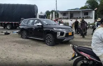 Masacre en Colombia: Ataque en vía Ocaña-Ábrego deja seis muertos, entre ellos un líder social y escoltas de la UNP
