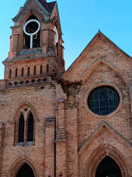 En Venecia se derrumbó parte de la cúpula de la iglesia.