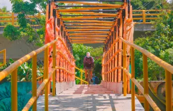 Habilitaron puente peatonal en La Iguaná por obras del metro de la 80
