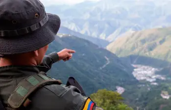 Ejército confirmó bombardeos a disidencias de alias Ramiro en Ituango