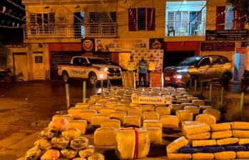 Evadió la ley, se chocó y lo cogieron con más de 700 kilos de droga