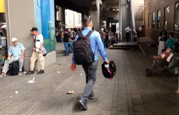 ¿Por líos pasados? Mataron a un hombre a cuchillo en el parque Berrío
