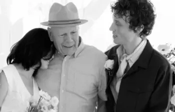 Un momento muy emotivo: Bruce Willis acompañó a su hija en su boda