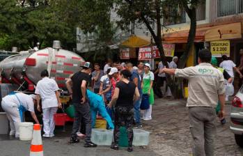 ¿Vive en Manrique y está sin agua? ¡Atento a los carrotanques!