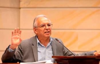 El ministro Bonilla aseguró que actualmente lo que hay es una “discusión filosófica” sobre la regla fiscal. FOTO: CORTESÍA