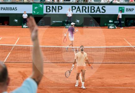 Djokovic, eliminado en tercera ronda de Roland Garros por el brasileño Fonseca