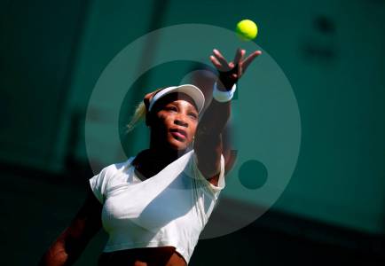 Serena Williams vuelve a Wimbledon, tras cuatro años y se medirá a la colombiana Camila Osorio