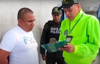 Ober Martínez Gutiérrez (“Negro Ober”) ha continuado delinquiendo desde la cárcel, por lo que las autoridades le han abierto nuevos procesos penales y lo han trasladado de prisión varias veces. FOTO cortesía de policía