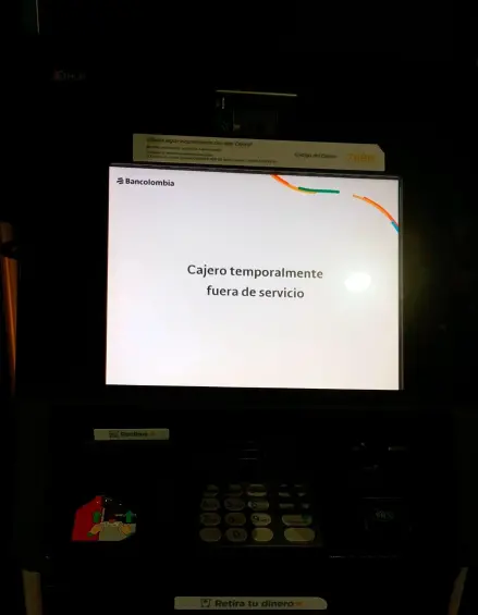 Bancolombia, el banco con más cajeros en Colombia, explica las fallas de este viernes