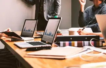 Las personas que emplean políticas de diversidad, equidad, e inclusión son más competitivas en su sector. FOTO: SHUTTERSTOCK