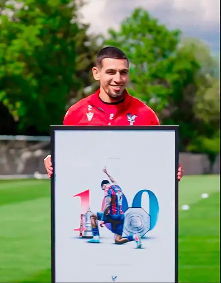 Video | Daniel Muñoz llegó a 100 partidos con el Crystal Palace: este fue el reconocimiento que le hizo el club 