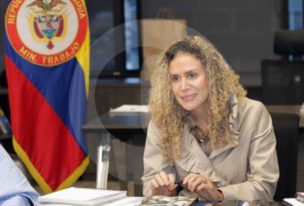 De la Espriella y MinTrabajo aclaran rumores sobre salario mínimo: no habrá reducción