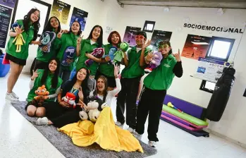 El Colegio Las Margaritas IED, de Bogotá, fue nominado entre los 10 mejores colegios del mundo por su modelo de bienestar socioemocional y participa por un premio que será definido mediante votación pública.FOTO: Alcaldía de Bogotá.