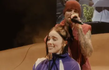 Justin Bieber sorprendió en Coachella con invitados como Billie Eilish y SZA, en un show marcado por la nostalgia y momentos virales. FOTO: Captura de video/Coachella. 