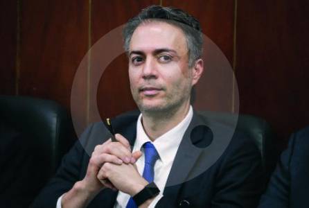 ¿Por qué Petro insiste en nombrar a Quintero como supersalud a pesar de sus líos y falta de experiencia?