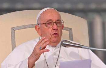 El Papa Francisco, a sus 87 años, ha iniciado este lunes su viaje más largo y desafiante desde que asumió el papado en 2013. FOTO: AFP 