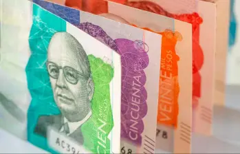 El Presupuesto General de la Nación para 2027 fue presentado por $575,6 billones y ahora enfrenta cuestionamientos sobre sus fuentes de financiación. FOTO: MAGNIFIC
