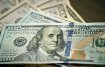 El índice dólar alcanzó su nivel más alto en más de un mes por la búsqueda de activos seguros. FOTO: GETTY