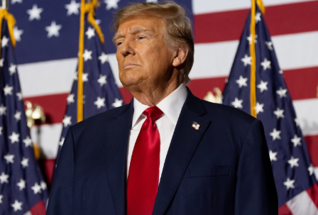 Donald Trump fue diagnosticado con insuficiencia venosa crónica, una enfermedad vascular que afecta el retorno de la sangre al corazón. Foto, redes sociales, Real Donald Trump. 