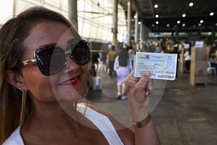 ¿Se pueden acumular los descansos por votar en primera y segunda vuelta? Esto dice la ley en Colombia