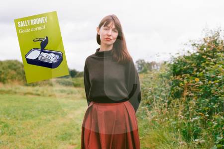 Los libros de Sally Rooney no se venderán en Reino Unido por su apoyo al grupo Palestina Action, considerado “organización terrorista”