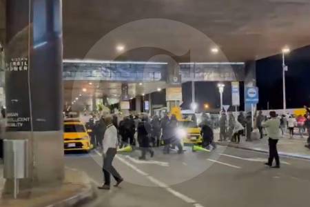 Videos | Reportan enfrentamientos entre taxistas y la UNDMO en el aeropuerto El Dorado de Bogotá