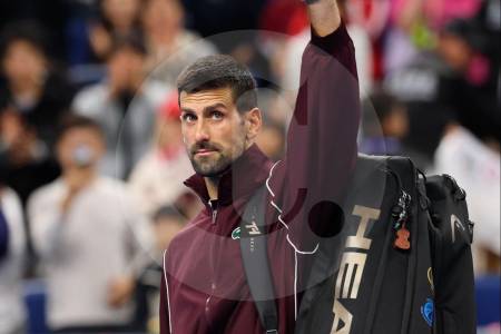Djokovic cayó en su debut en el Masters 1000 de Shanghái; ¿ya no puede encadenar torneos seguidos?