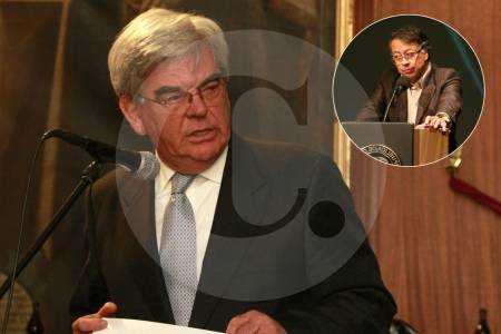 “Es un mentirosillo incorregible”: exmagistrado Pinilla responde a Petro por su versión sobre el papel del M-19 en la tragedia del Palacio de Justicia