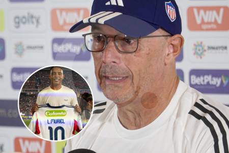 “Tiene exceso de peso”: Alfredo Arias reveló el estado físico de Luis Muriel mientras espera debutar con Junior