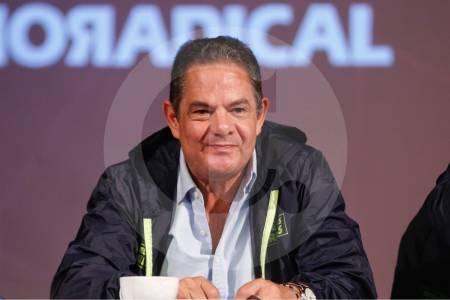 Germán Vargas Lleras sería cabeza de lista al Senado y otros secretos en De Buenas Fuente