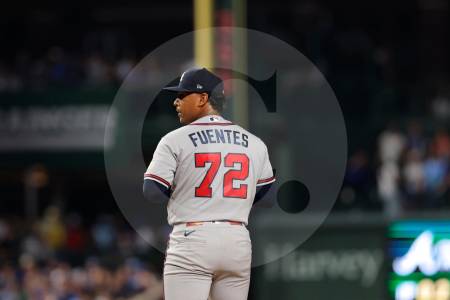 Didier Fuentes ponchó a Ohtani y consiguió histórico récord en los playoffs de la MLB; ¿cuándo vuelve a jugar?