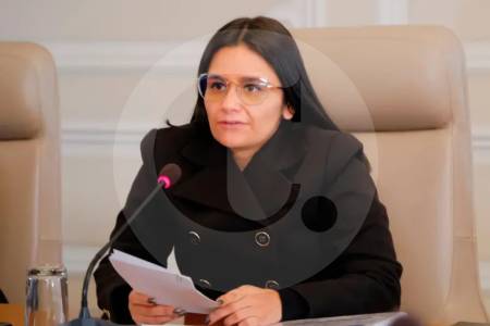 Teléfonos y cuentas bancarias: Angie Rodríguez entregó pruebas en Fiscalía contra Carrillo por presunta extorsión