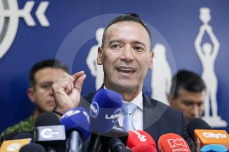 MinDefensa ofrece $1.000 millones de recompensa para frenar atentados contra candidatos