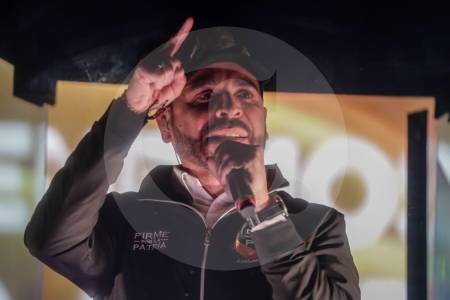 “Autoatentado diseñado para que Petro haga campaña