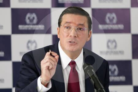 Supuestos resultados en el primer día de votaciones en el exterior son falsos, advierte el registrador