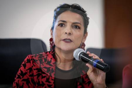 Irene Vélez sería investigada en escándalo por millonario saqueo de regalías