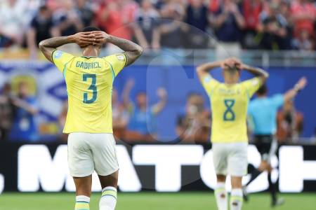 A las 12 del mediodía, Brasil se mide ante Japón por un cupo a octavos del Mundial